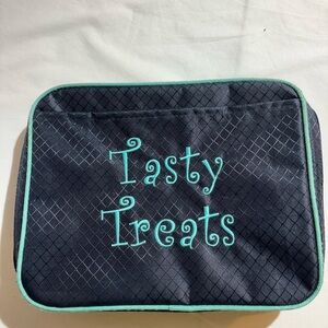 Thirty One Black 'Tasty Treats' Lunch Bag with Teal Trim